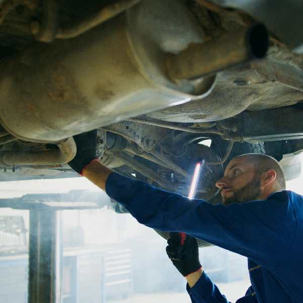 Fluid Leak Repair Racine WI Transmission Coolant More fluid-leak-repair-racine-wi-transmission-coolant-more